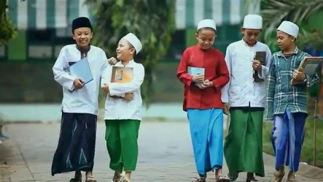 Mengapa Pesantren Kurang Siap Saat New Normal?